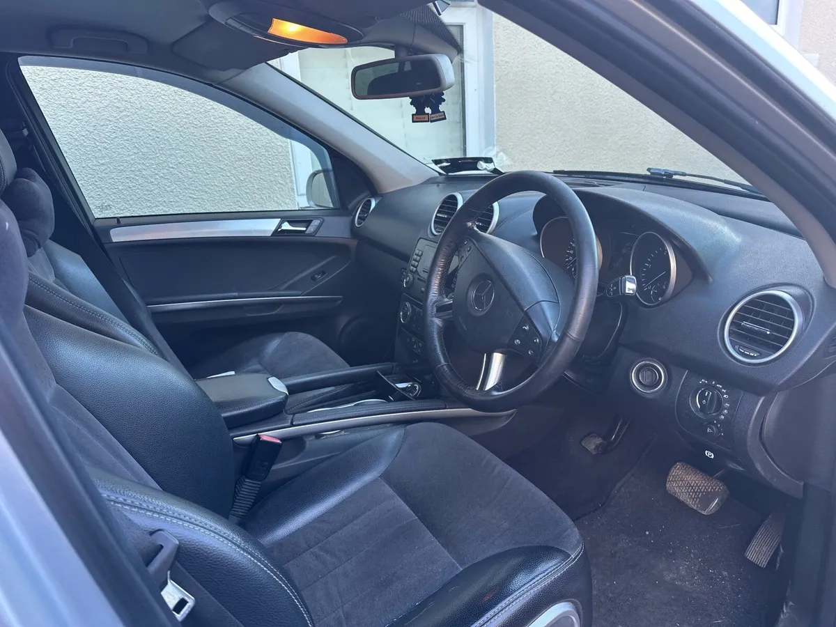 Mercedes-Benz M-Class 2008 - Image 4