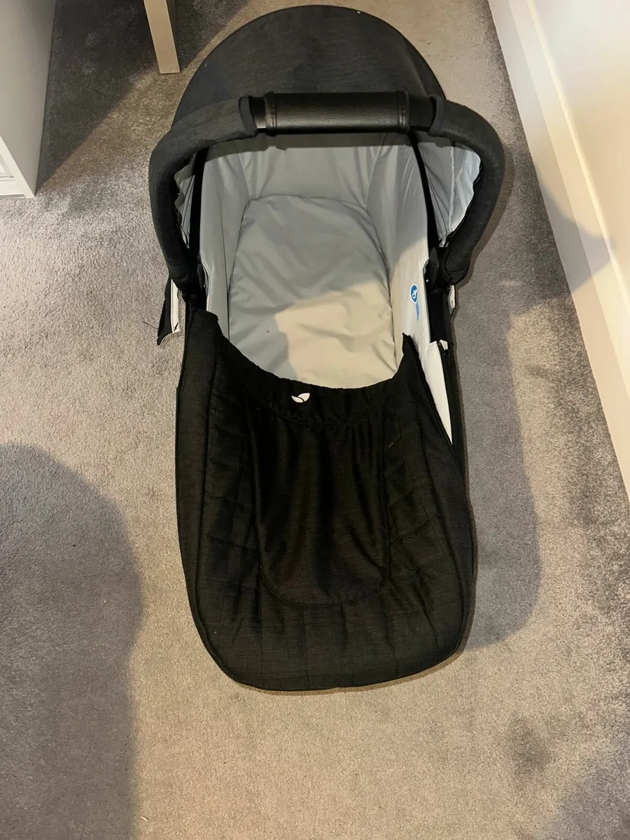 Joie Travel System - Image 3