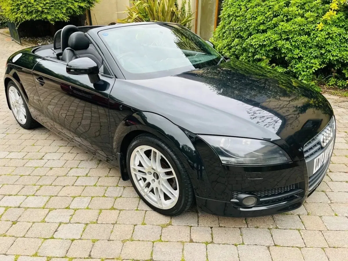 2009 Audi TT 2.0 TFSI Convertible – Manual - Image 2