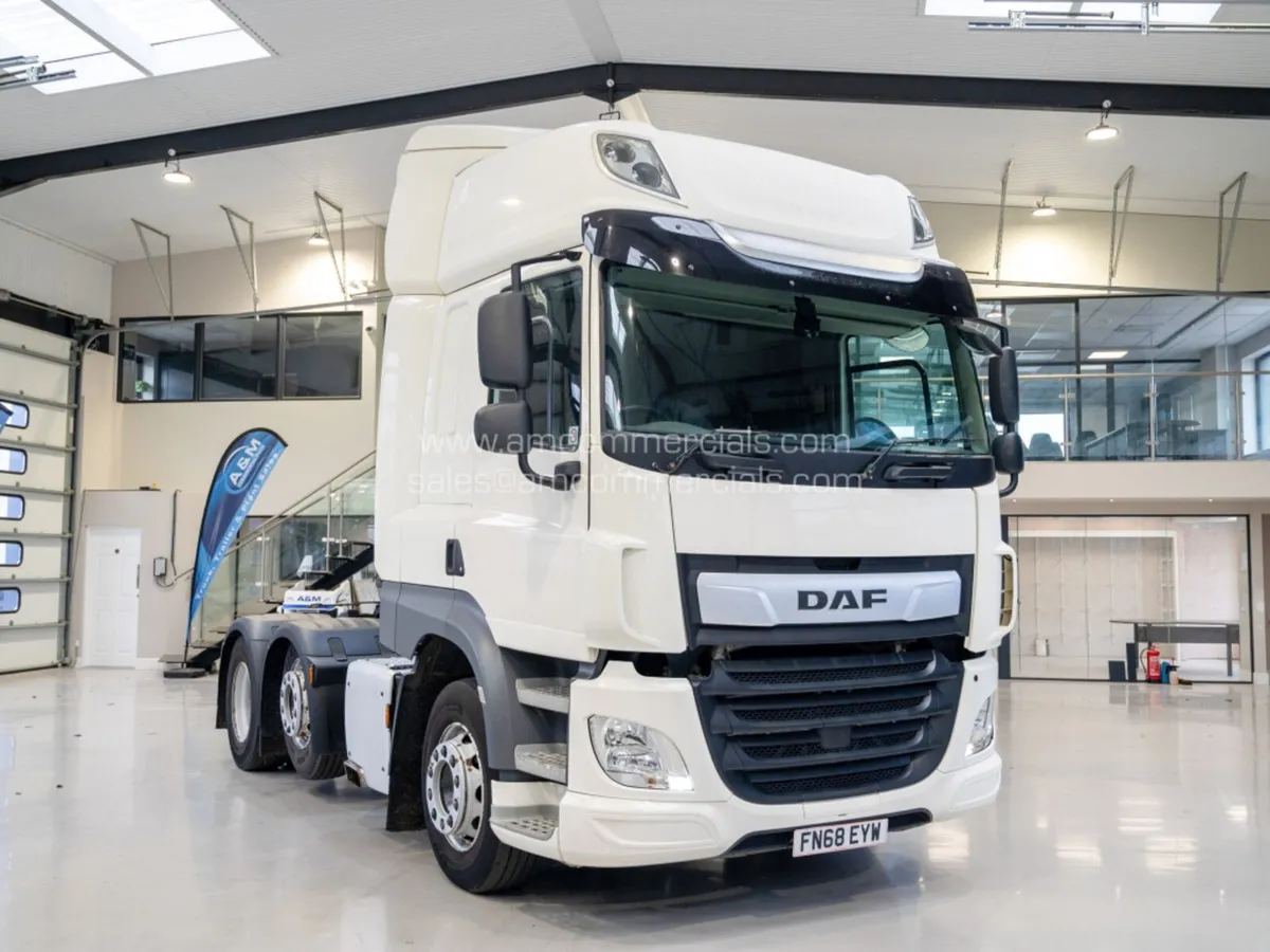 2018 (68) DAF CF 480 SPACE CAB - Image 1