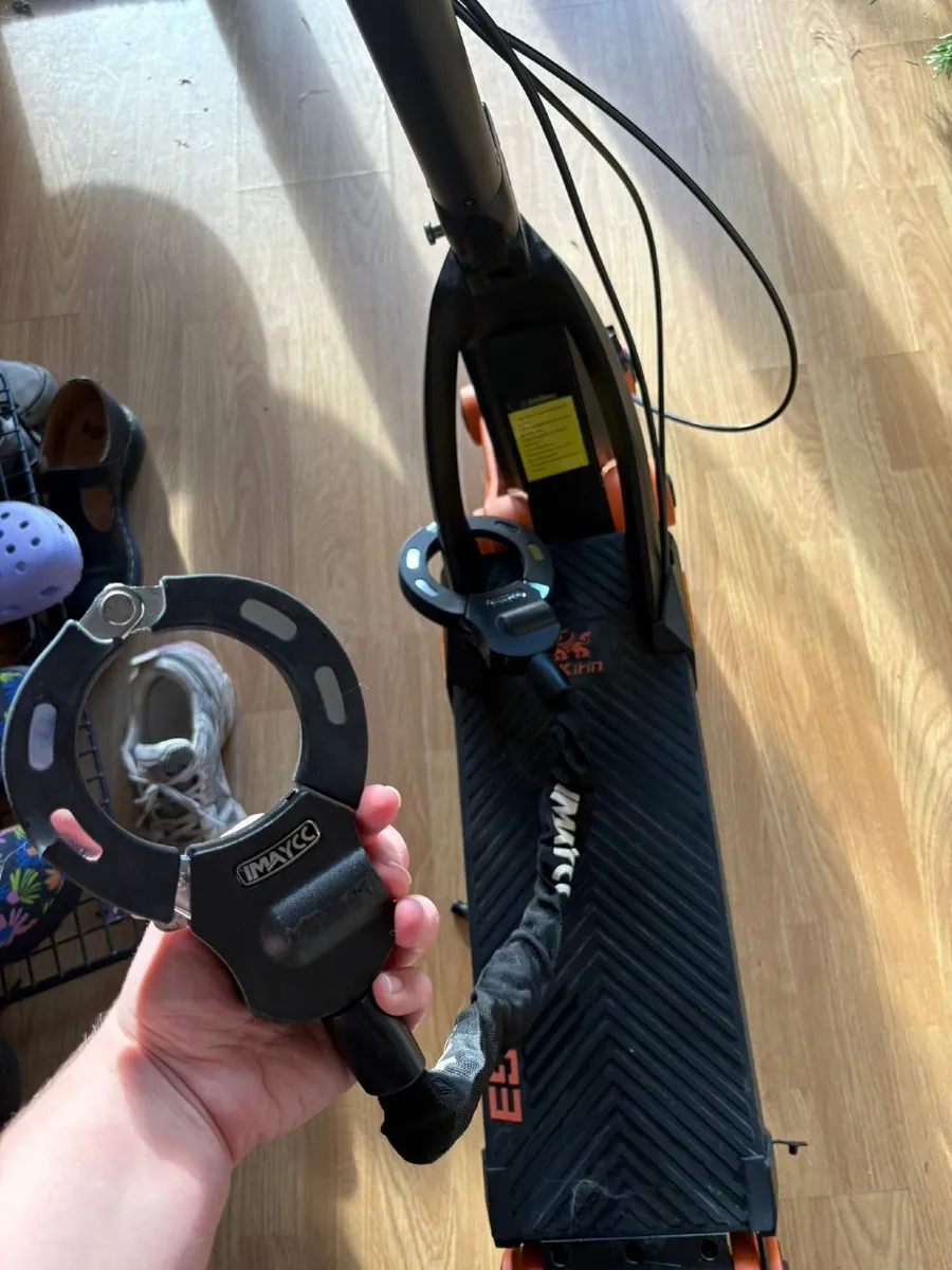 KuKirin G3 Electric Scooter - Image 3