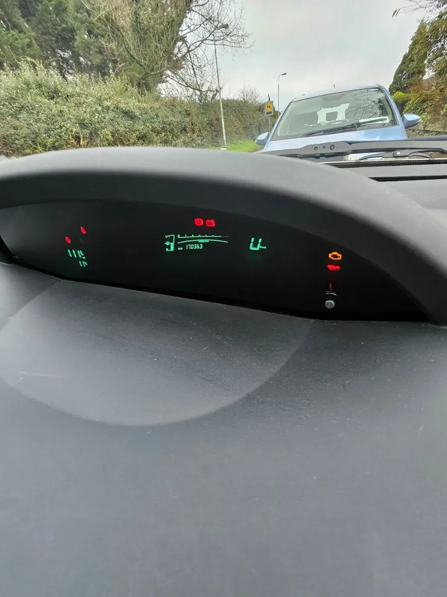 Toyota Yaris 2006 - Image 1