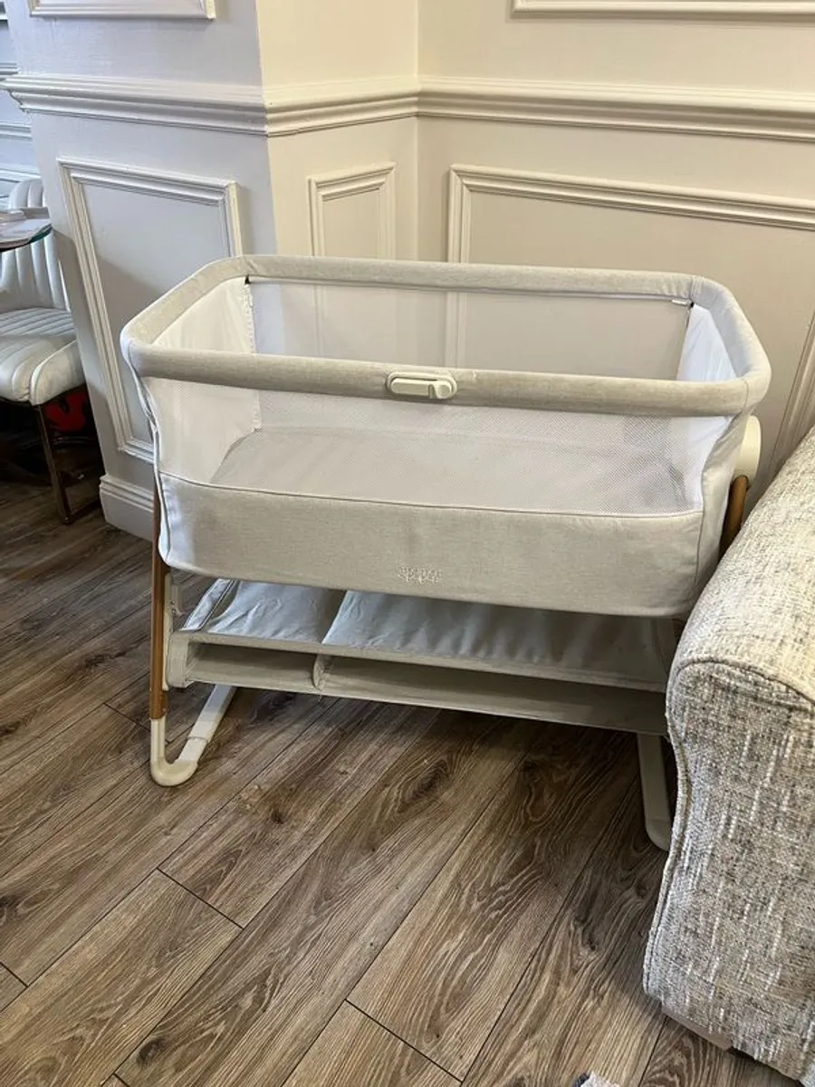 Next to me - Image 1