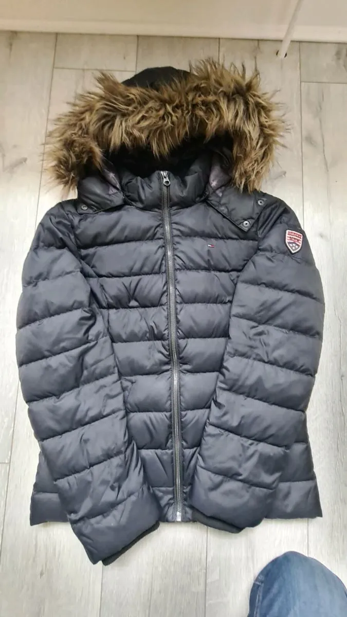 Womens tommy hilfiger jacket - Image 1