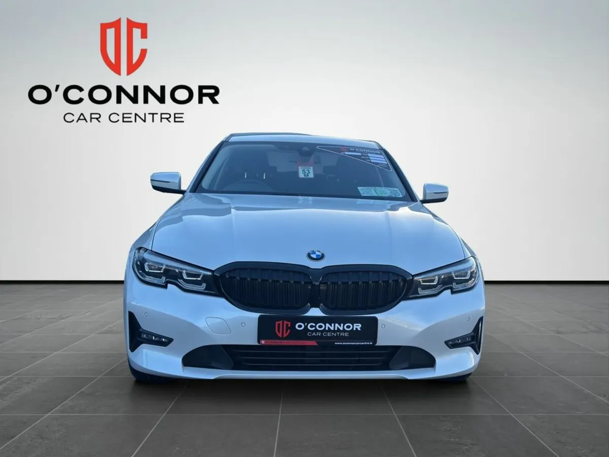 BMW 3-Series 330e SE — the hybrid that saves fuel, - Image 3