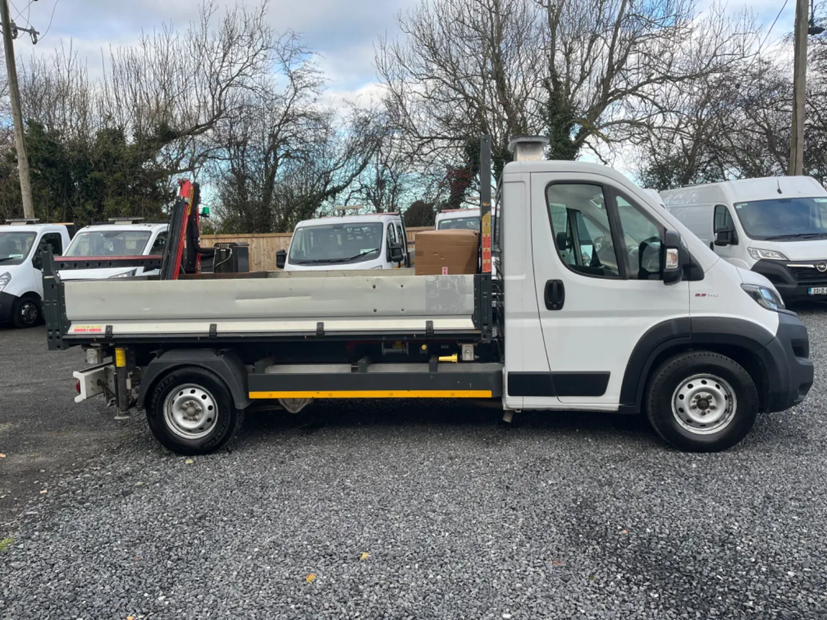 Fiat Ducato 10.8ft Body With PC1500 Crane - Image 4