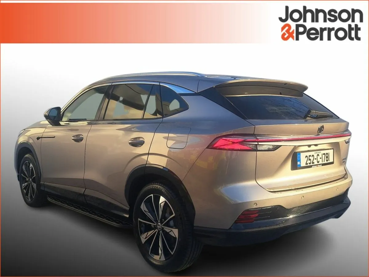 MG HS EXCLUSIVE TOP SPEC - Image 3