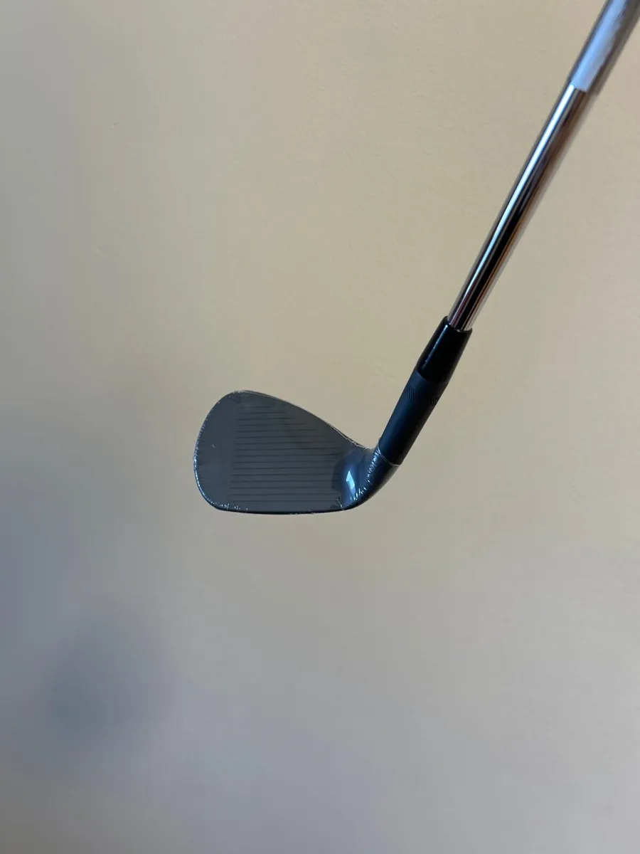 Vokey SM10 Black wedge - Image 2