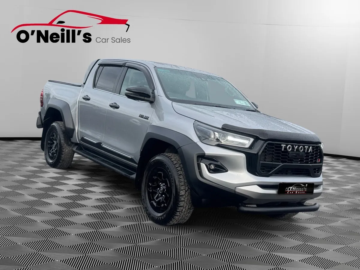Toyota Hilux 2025 *NO VAT* 2.8 GR SPORT AUTO #313 - Image 1