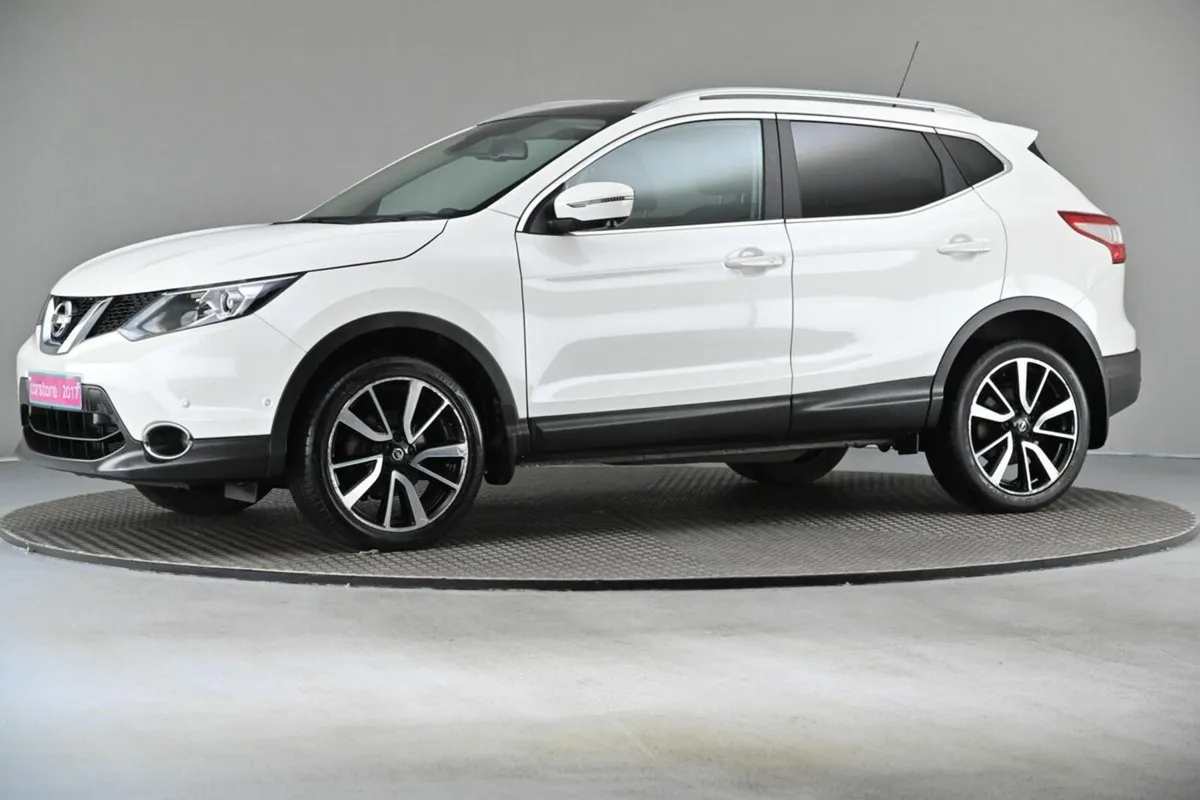 Nissan Qashqai 1.2 DIG-T TEKNA 115BHP **FULL LEATH - Image 4