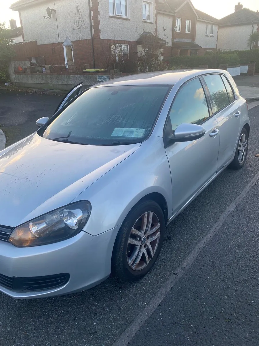 09 Volkswagen - Image 2