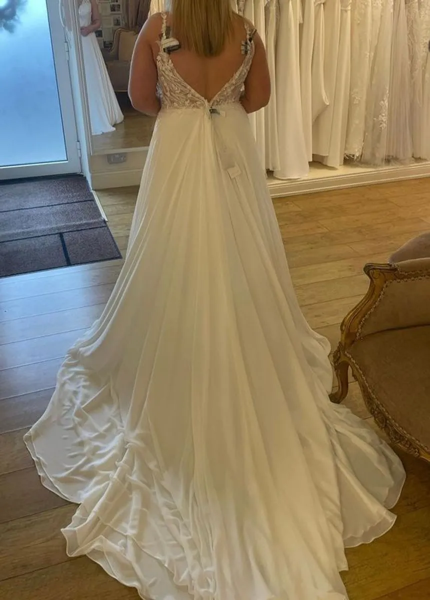 wedding dress - Image 1