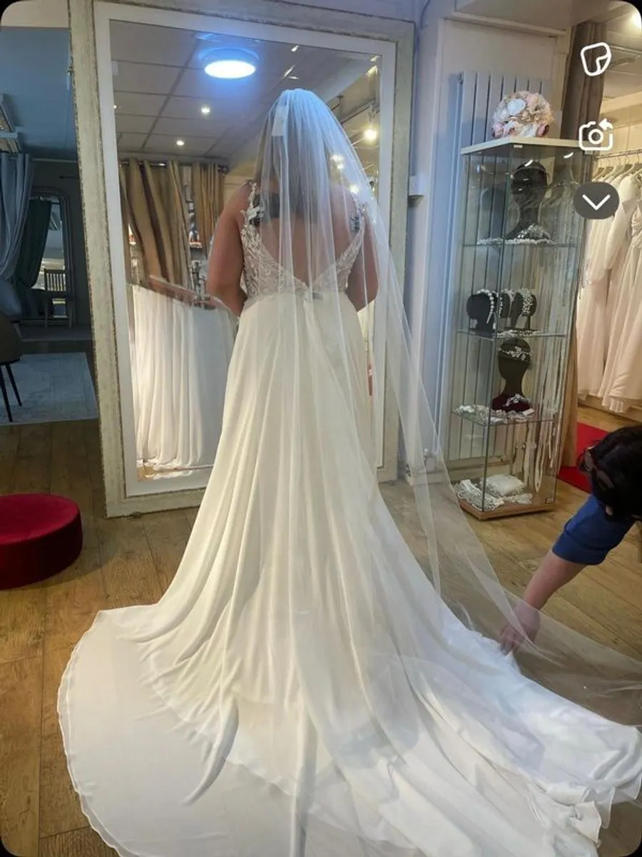 wedding dress - Image 3