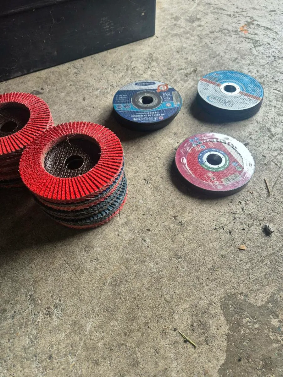 Grinder cutting disc and flap disc - Image 2