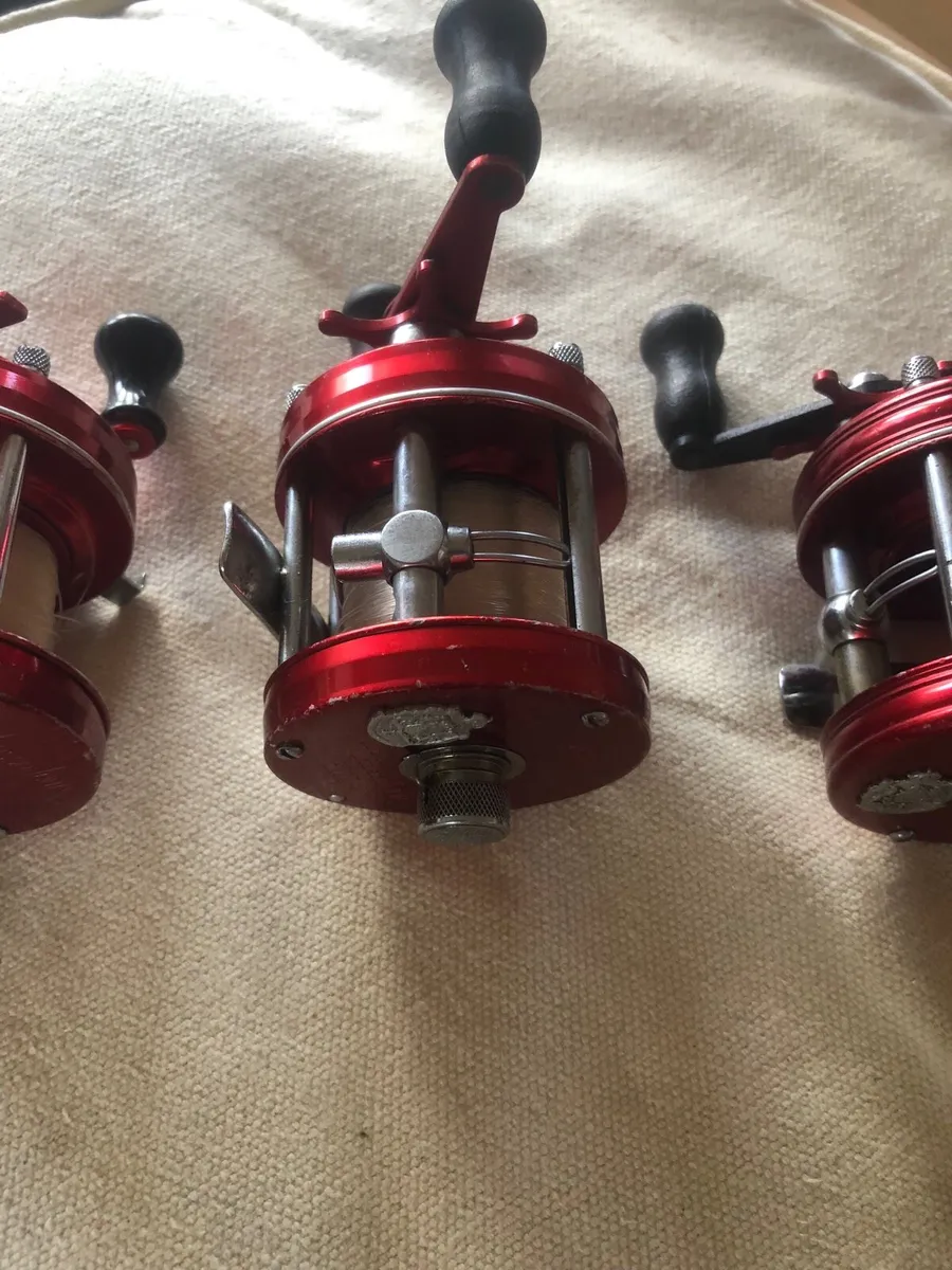 3 ABU 5000 multiplier reels - Image 3