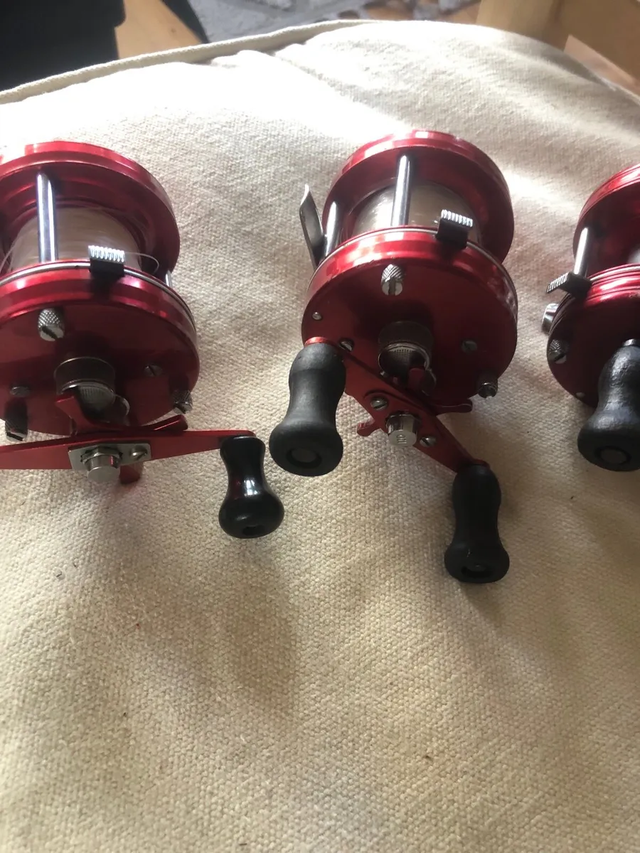 3 ABU 5000 multiplier reels - Image 4