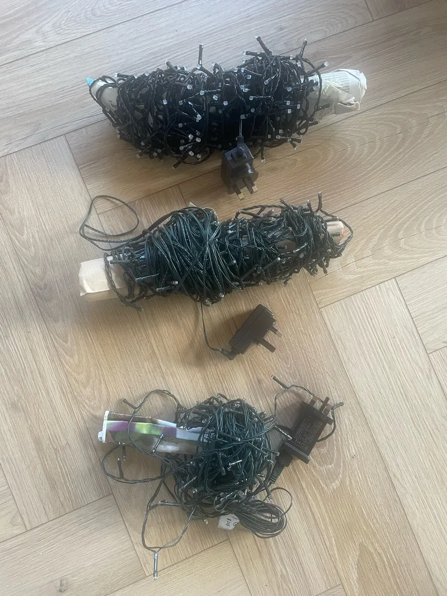 Dunnes stores Vermont tree 7 ft - Image 3