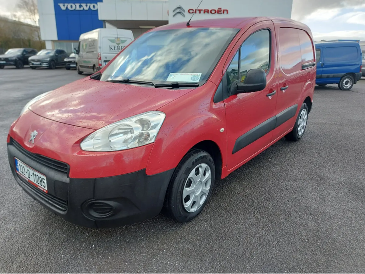Peugeot Partner ACCESS 1.6 HDI 75 PANE PANELED 4DR - Image 1