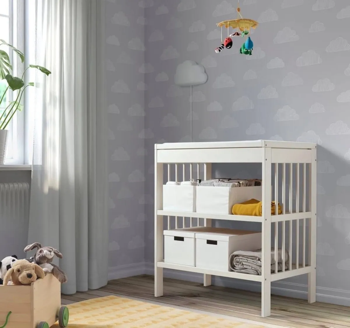 Selling diaper changing table, rarely used - Image 3