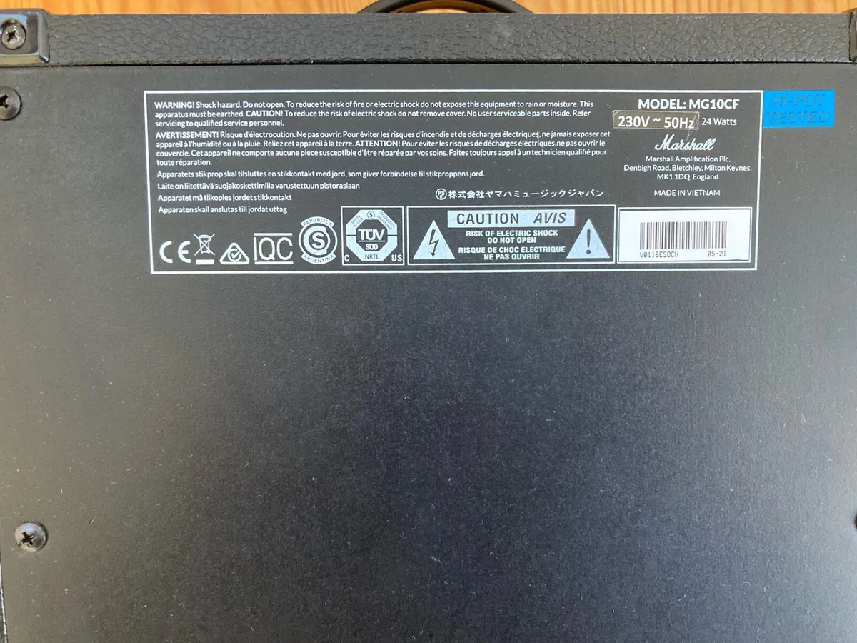 Fender Squier Electric Guitar & Amp Bundle - Image 4