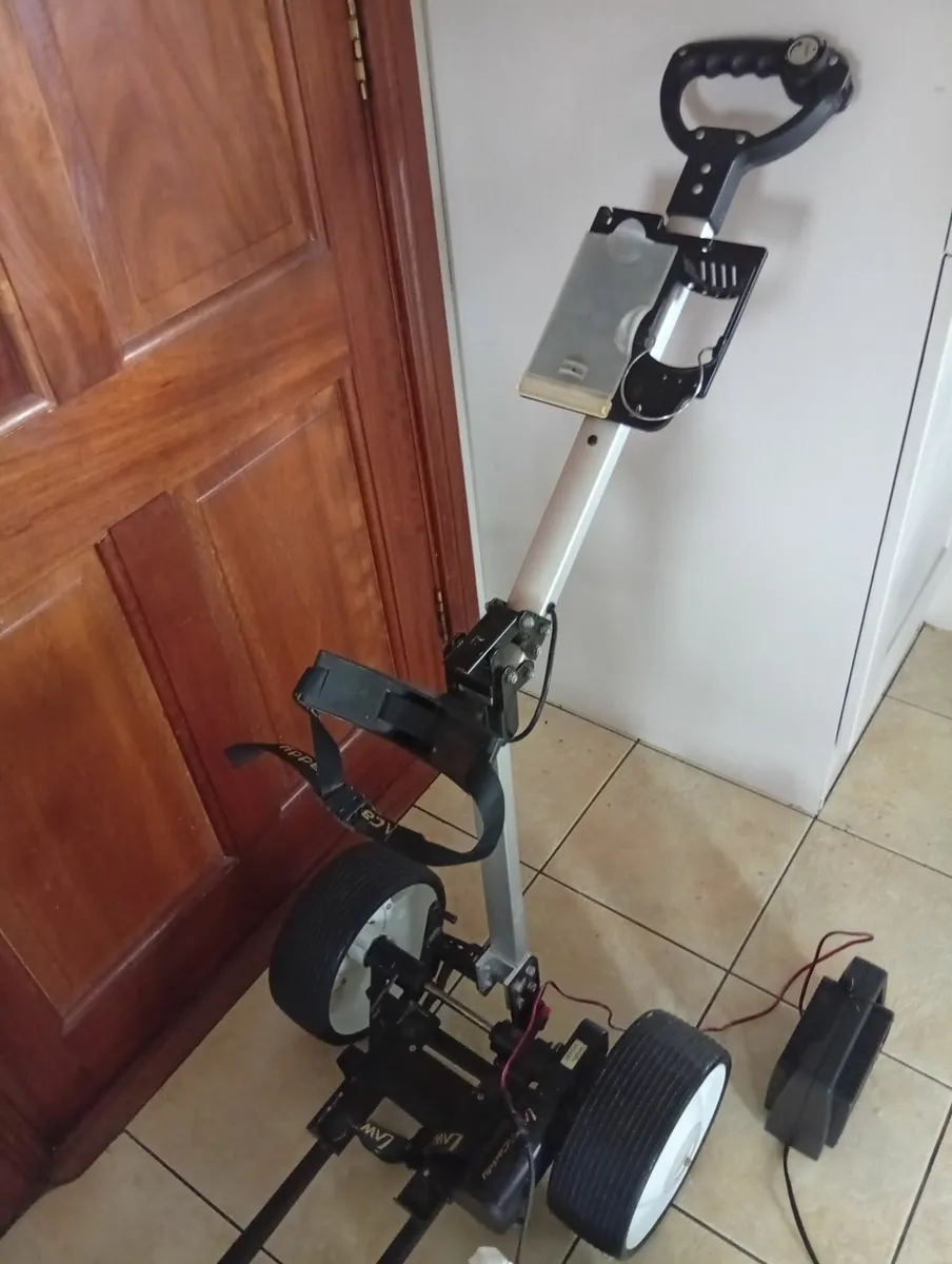 Electric Golf Trolley Complete with Battery/Charge - Image 4