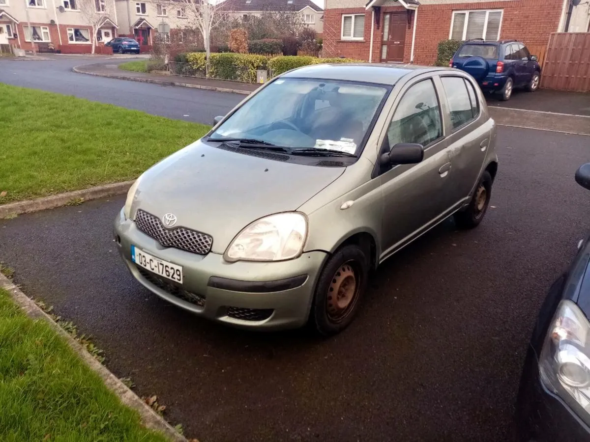2003 yaris - Image 3