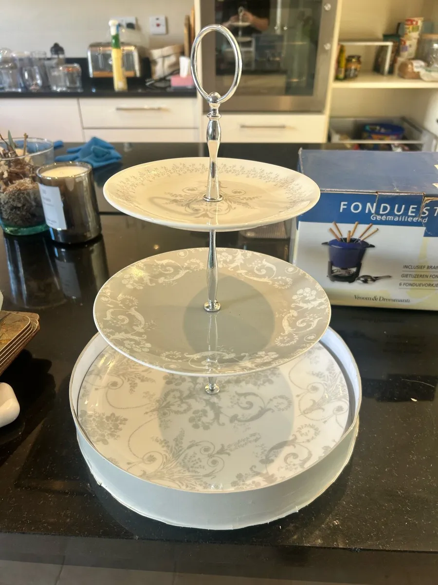 3 Tier Cake Stand