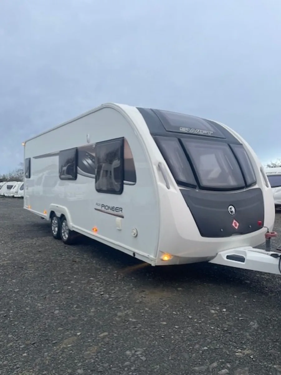 2016 Swift Ace Pioneer 6 berth Fixed Bed - Image 2