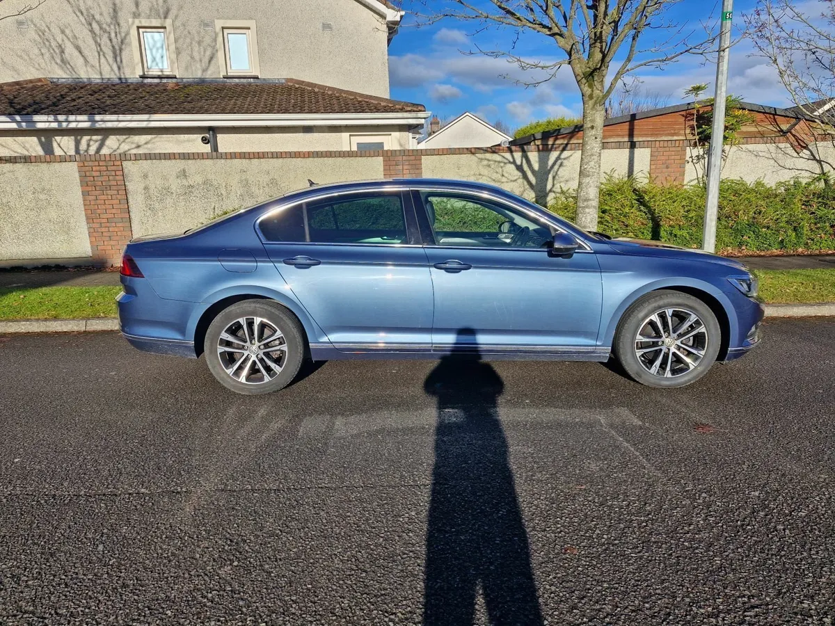 Volkswagen Passat 2018 Highline 1.6TDI M6F 120BHP - Image 4
