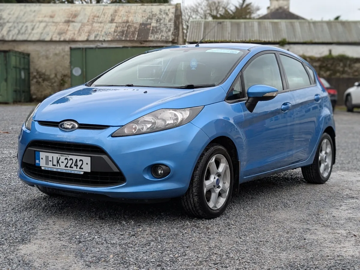 2011 Ford Fiesta 1.2 Petrol Black Friday sale!!! - Image 3