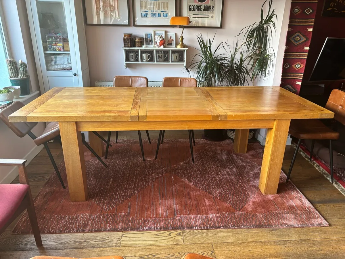 Extendable oak table - Image 3