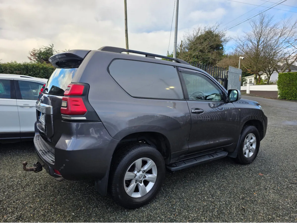 Toyota Land Cruiser 2.0 SWB UTILITY - Image 2