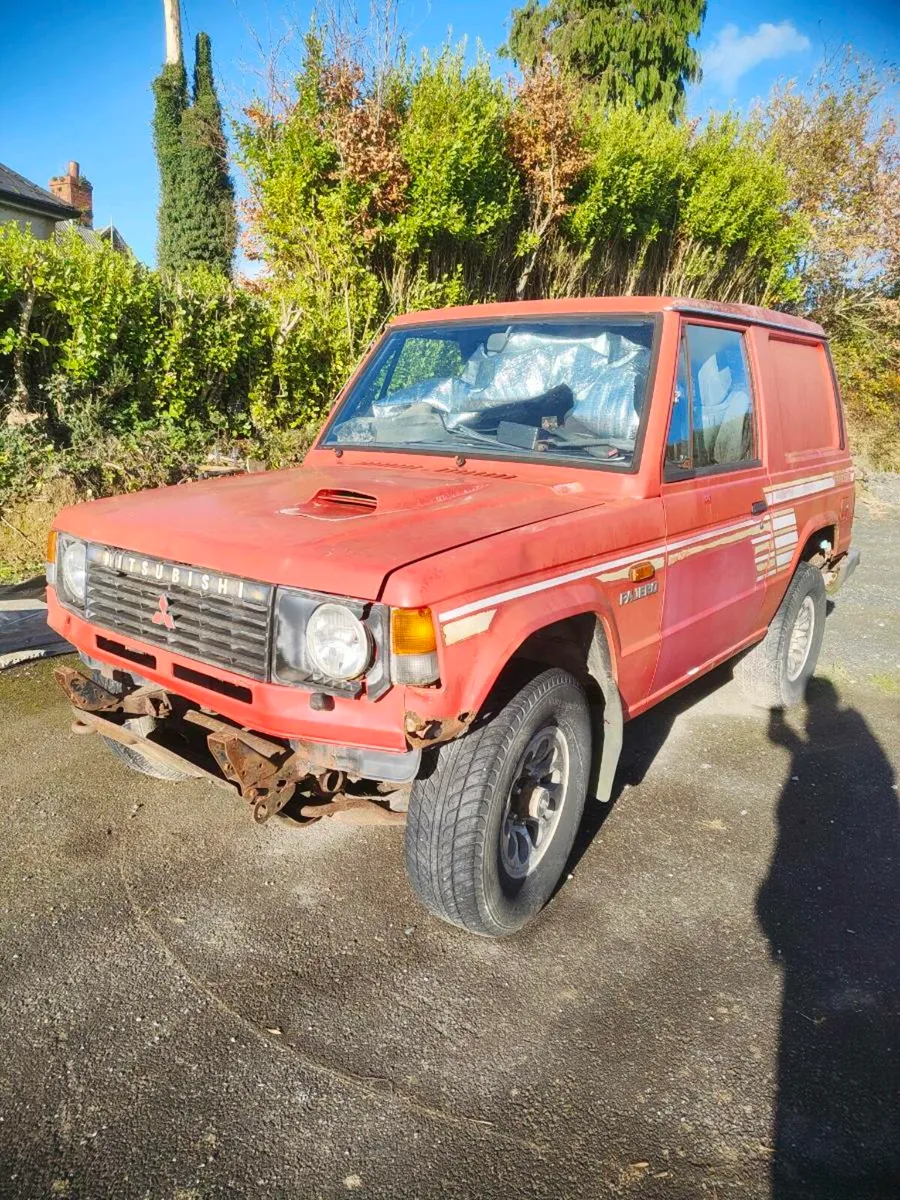 1991 mitsubishi Pajero MK1 commercial - Image 1