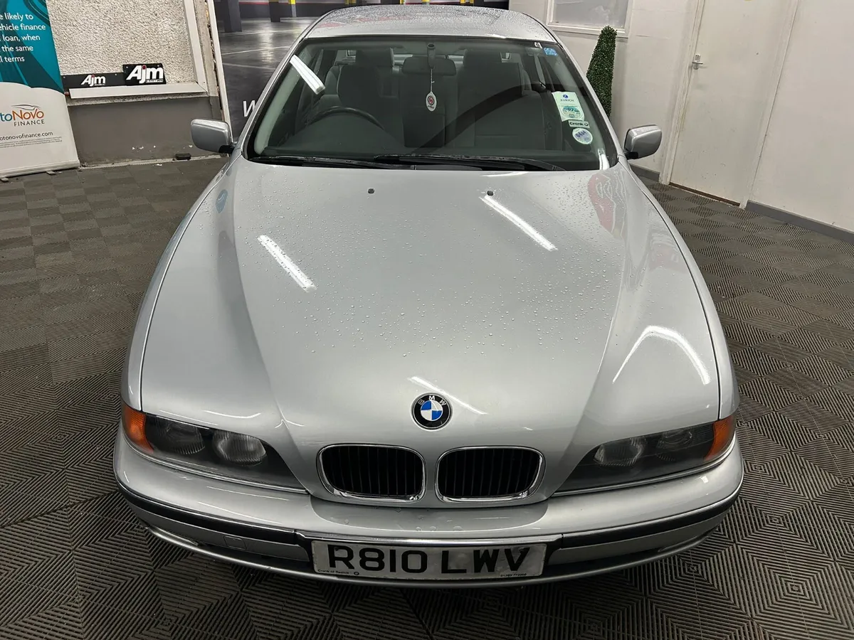BMW 5-Series 523i SE 1998 - Image 3