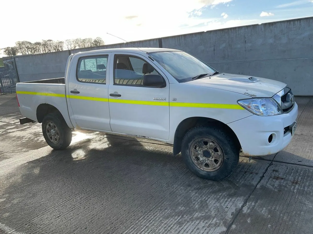 TOYOTA HILUX HL2 2010 2.5 D-4D 4 DOUBLE CAB PICKUP - Image 1