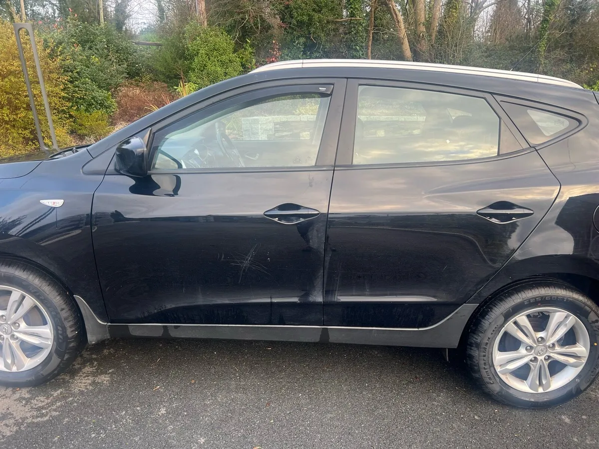 Hyundai IX35 - Image 2