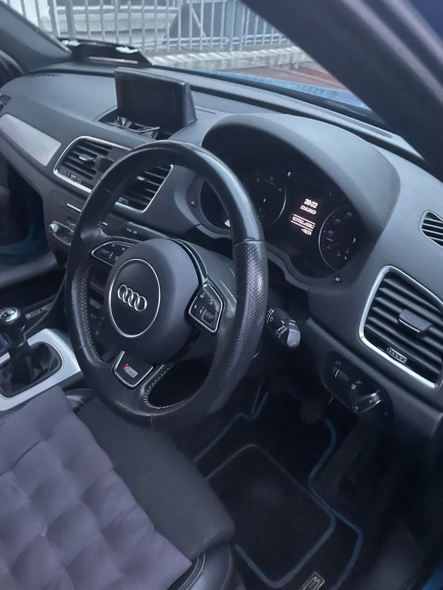 2016 (162) Audi Q3 2.0L Diesel S-Line - Image 4