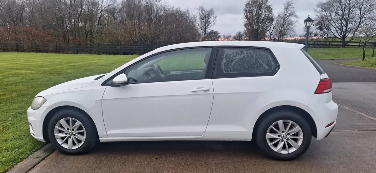 VW Golf Commercial - Image 2