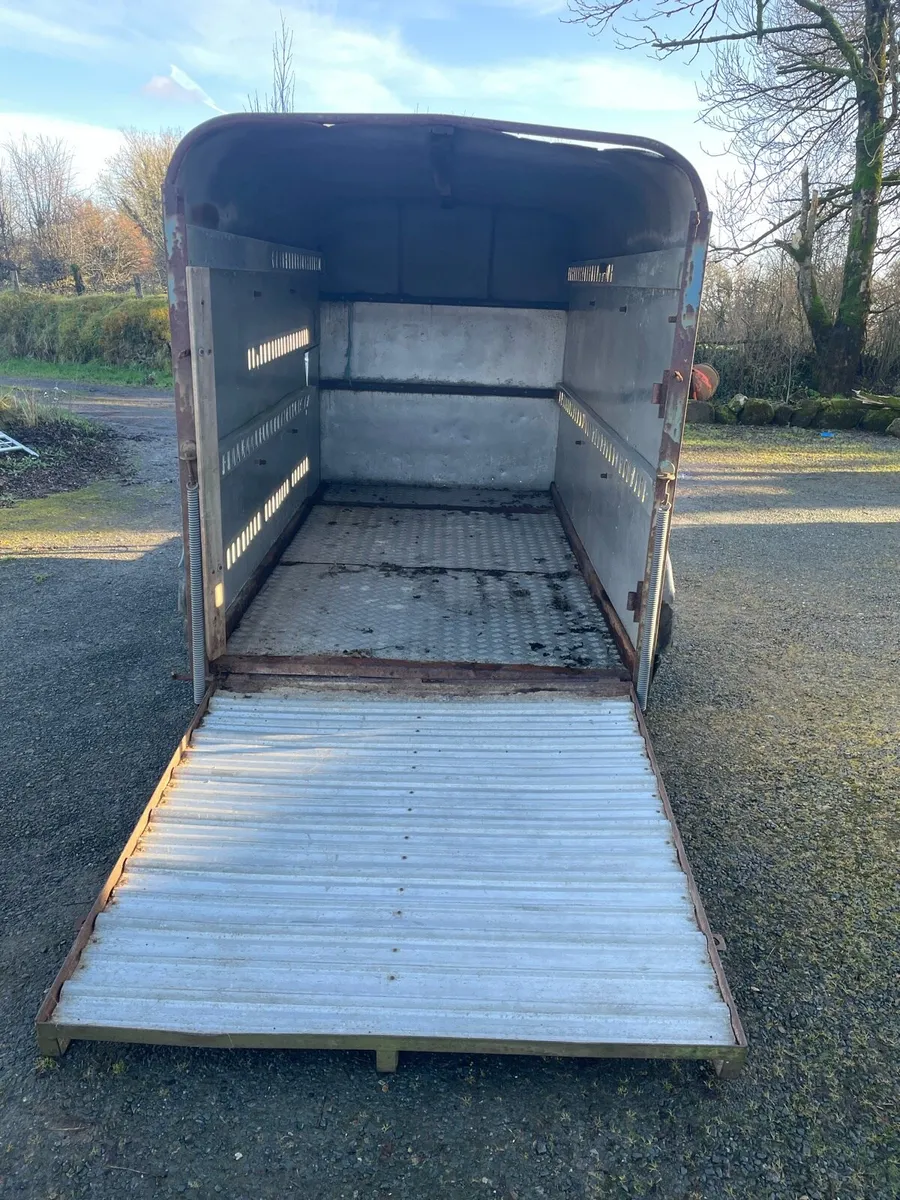 Cattle trailer - Image 4