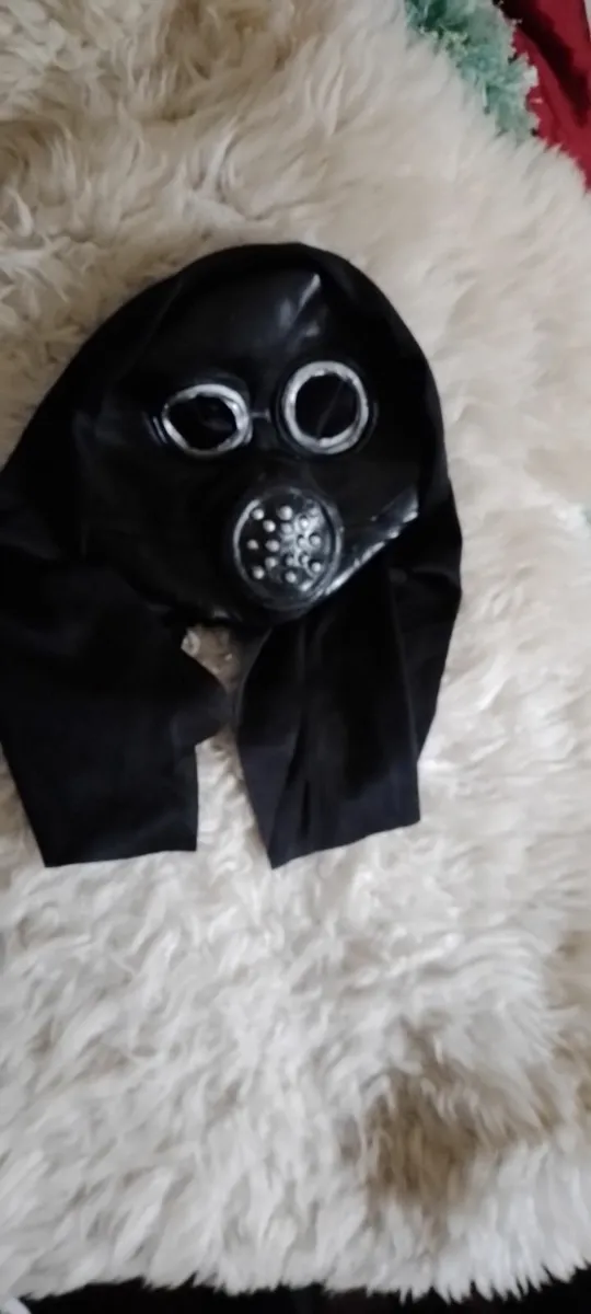 Crossdresser? Lingerie wigs silicine bra fillers - Image 4