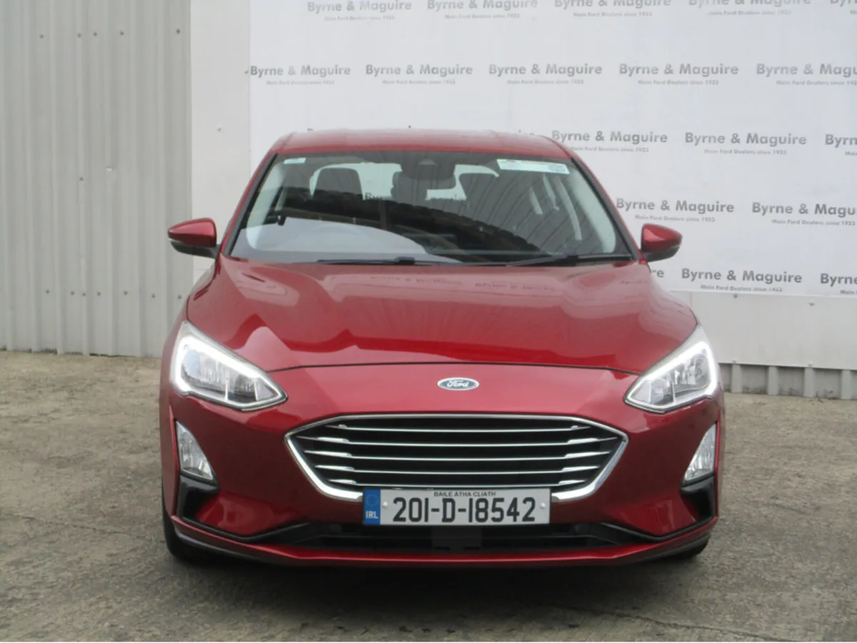 Ford Focus TITANIUM 1.0 ECOBOOST 125PS.  FULLY SER - Image 3
