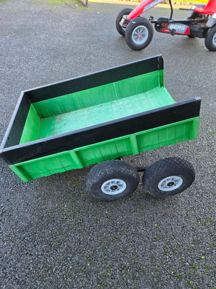 BERG TRAILER - Image 1