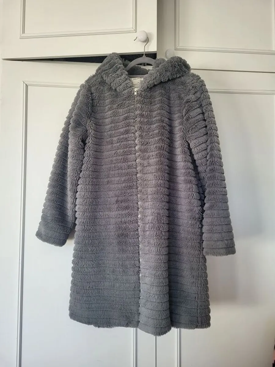 Stunning Faux Fur Coat - Image 1