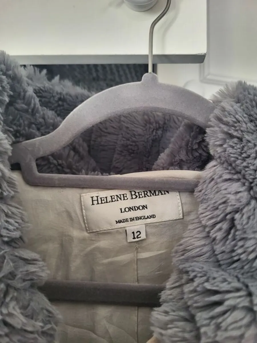 Stunning Faux Fur Coat - Image 3