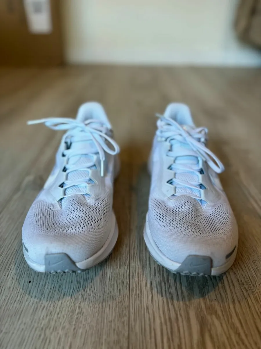 Nike Pegasus Running Shoes - UK Size 10 - Image 2