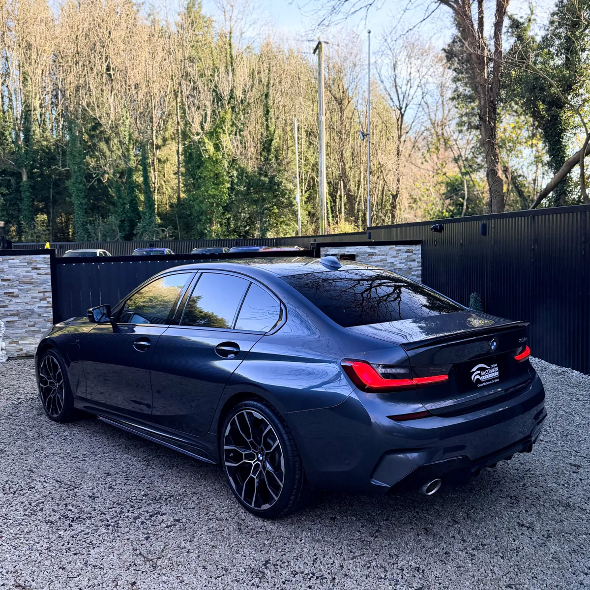 2021 (212)  BMW 330e M-SPORT  290BHP **MEGA VALUE - Image 2