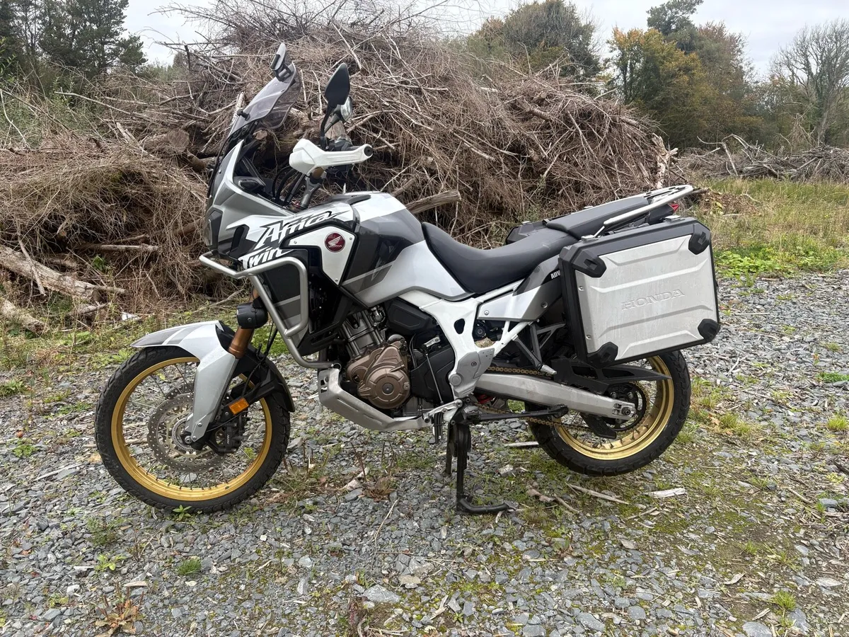 Honda crf  1000 Africa twin 2019 - Image 4