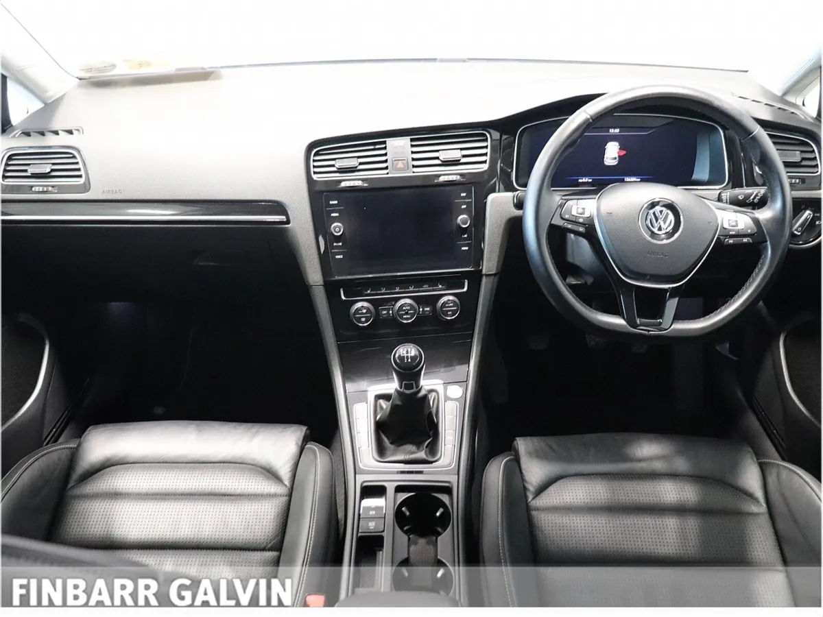 VW Golf 1.6 TDI 115HP Highline - Image 4