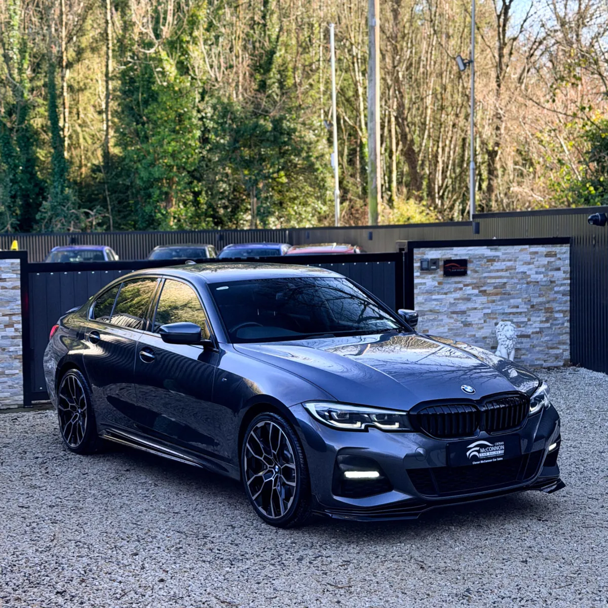 2021 (212)  BMW 330e M-SPORT  290BHP **MEGA VALUE - Image 1