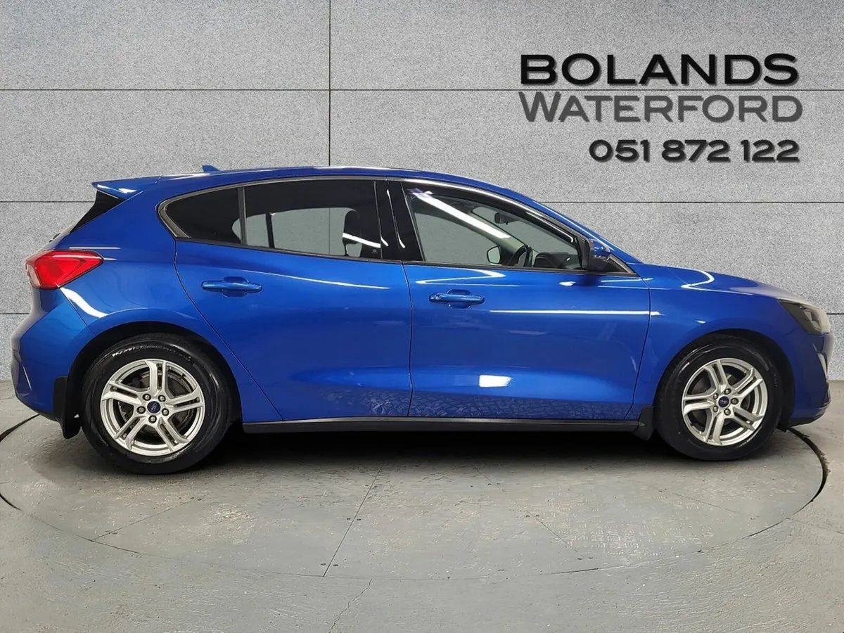 Ford Focus 1.5 TDCi 120PS Titanium - Image 4
